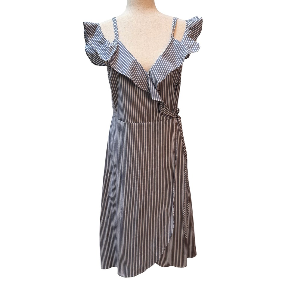 BP‎ Women Medium Blue White Striped Ruffle Cold Shoulder Wrap Midi Dress Summer